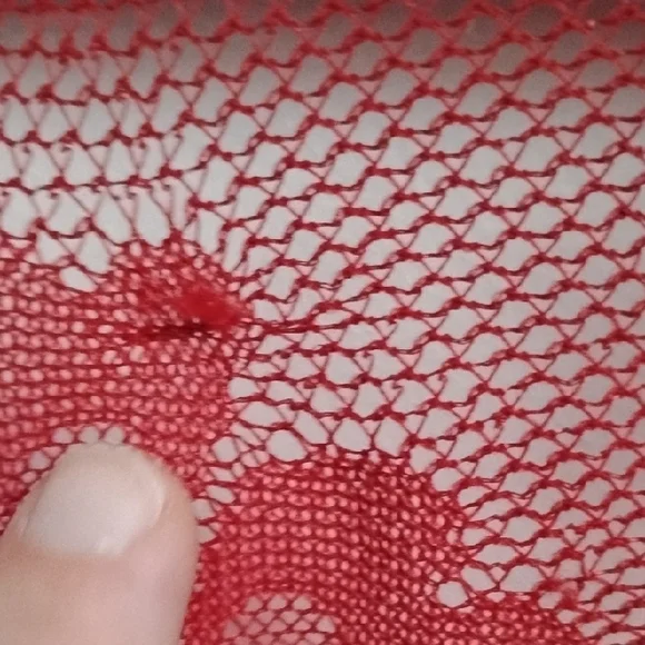 Vintage Elegant Romantic Boho Cottagecore Coquette Red Floral Lace Fringe Shawl - Picture 8 of 12